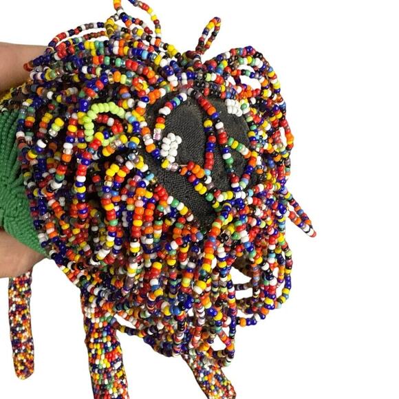 MonkeyBiz South African Hand Beaded Lion Figure - Picture 7 of 7